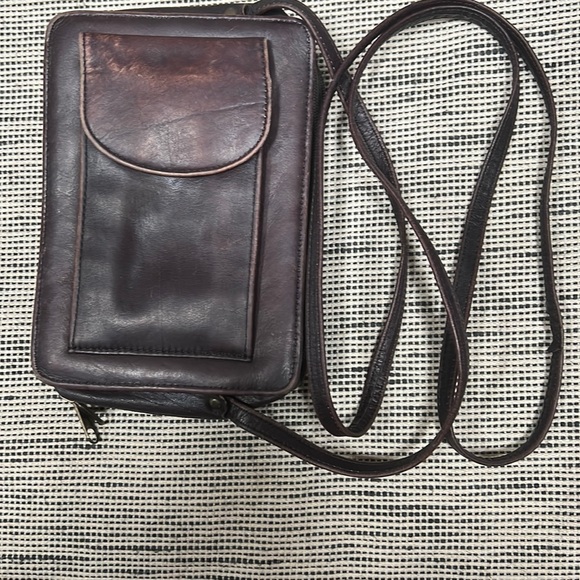 Boulder ridge brown leather crossbody wallet - Picture 1 of 4